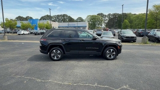 Used 2024  Jeep Grand Cherokee 4xe 4x4 at CarloanExpress&period;Com near Hampton&comma; VA