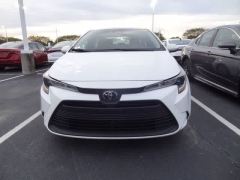 Used 2024  Toyota Corolla LE CVT &lpar;Natl&rpar; at CarloanExpress&period;Com near Hampton&comma; VA