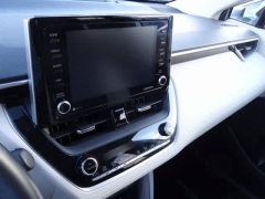 Used 2022  Toyota Corolla Cross XLE 4WD at CarloanExpress.Com near Hampton, VA