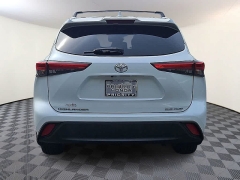 Used 2022  Toyota Highlander XLE AWD at CarloanExpress&period;Com near Hampton&comma; VA