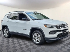 Used 2023  Jeep Compass Latitude 4x4 at CarloanExpress&period;Com near Hampton&comma; VA
