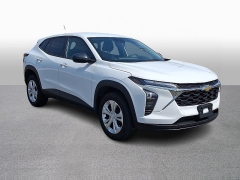 Used 2025  Chevrolet Trax FWD 4dr LS at CarloanExpress&period;Com near Hampton&comma; VA