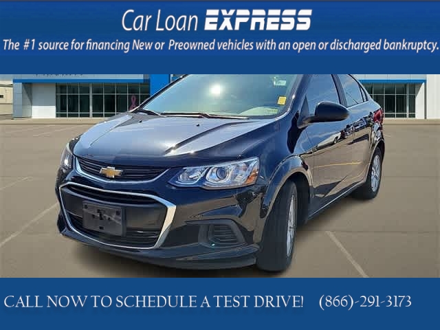 Used 2020  Chevrolet Sonic 4d Sedan LT at CarloanExpress.Com near Hampton, VA
