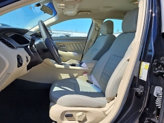 Used 2018  Ford Taurus 4d Sedan FWD SE at CarloanExpress&period;Com near Hampton&comma; VA