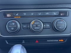 Used 2021  Volkswagen Atlas 3.6L V6 SE w/Technology R-Line 4MOTION at CarloanExpress.Com near Hampton, VA