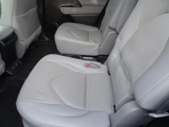 Used 2020  Toyota Highlander AWD &lpar;Natl&rpar; at CarloanExpress&period;Com near Hampton&comma; VA