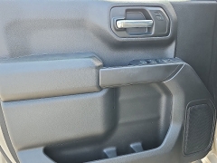 Used 2022  Chevrolet Silverado 1500 4WD Crew Cab 147" Custom Trail Boss at CarloanExpress&period;Com near Hampton&comma; VA