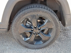 Used 2020  Jeep Compass Altitude 4x4 at CarloanExpress&period;Com near Hampton&comma; VA