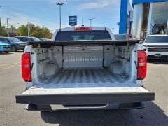 Used 2022  Chevrolet Colorado 2WD Crew Cab 128" Work Truck at CarloanExpress.Com near Hampton, VA