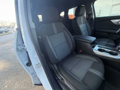 Used 2025  Chevrolet Blazer FWD 4dr LT w&sol;2LT at CarloanExpress&period;Com near Hampton&comma; VA