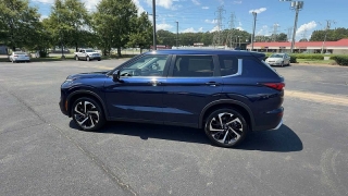 Used 2024  Mitsubishi Outlander SE FWD at CarloanExpress&period;Com near Hampton&comma; VA