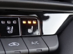 Used 2025  Toyota Crown AWD &lpar;Natl&rpar; at CarloanExpress&period;Com near Hampton&comma; VA