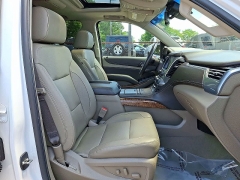 Used 2019  Chevrolet Suburban 4d SUV 4WD Premier at CarloanExpress&period;Com near Hampton&comma; VA