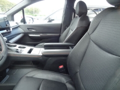 Used 2024  Toyota Sienna XSE FWD 7-Passenger at CarloanExpress&period;Com near Hampton&comma; VA