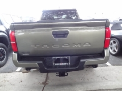 Used 2024  Toyota Tacoma 4WD Double Cab Bed &lpar;Natl&rpar; at CarloanExpress&period;Com near Hampton&comma; VA
