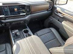 Used 2025  Chevrolet Silverado 1500 4WD Crew Cab 147" High Country at CarloanExpress&period;Com near Hampton&comma; VA