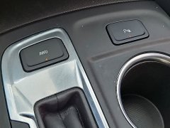 Used 2024  Chevrolet Equinox AWD 4dr LT w&sol;1LT at CarloanExpress&period;Com near Hampton&comma; VA