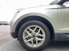 Used 2024  Ford Edge SEL AWD at CarloanExpress.Com near Hampton, VA