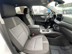 Used 2023  Chevrolet Blazer FWD 4dr LT w&sol;2LT at CarloanExpress&period;Com near Hampton&comma; VA