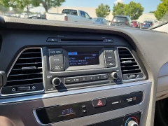 Used 2015  Hyundai Sonata 4dr Sdn 2&period;4L SE at CarloanExpress&period;Com near Hampton&comma; VA