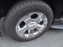 Used 2017  Chevrolet Suburban 4d SUV 4WD Premier at CarloanExpress&period;Com near Hampton&comma; VA