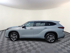 Used 2022  Toyota Highlander Hybrid Bronze Edition AWD at CarloanExpress&period;Com near Hampton&comma; VA