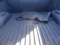 Used 2025  Toyota Tundra 4WD Limited CrewMax 5&period;5ft Bed at CarloanExpress&period;Com near Hampton&comma; VA