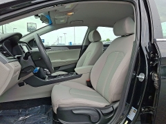 Used 2018  Hyundai Sonata 4d Sedan Eco at CarloanExpress&period;Com near Hampton&comma; VA