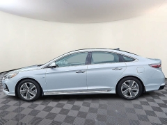 Used 2019  Hyundai Sonata Hybrid 4d Sedan Limited at CarloanExpress&period;Com near Hampton&comma; VA