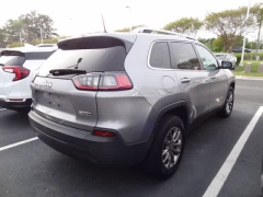 Used 2020  Jeep Cherokee Latitude Plus 4x4 at CarloanExpress&period;Com near Hampton&comma; VA