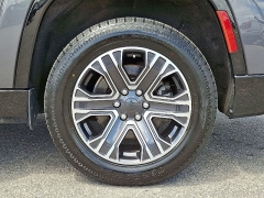 Used 2024  Jeep Wagoneer L Series II 4x4 at CarloanExpress&period;Com near Hampton&comma; VA