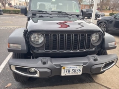 Used 2024  Jeep Gladiator Sport 4x4 at CarloanExpress&period;Com near Hampton&comma; VA