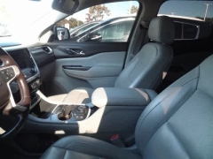 Used 2020  GMC Acadia 4d SUV FWD SLT V6 at CarloanExpress.Com near Hampton, VA