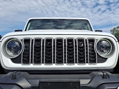 Used 2025  Jeep Wrangler 4xe Sahara 4x4 at CarloanExpress&period;Com near Hampton&comma; VA