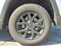 Used 2025  Jeep Grand Cherokee Altitude 4x4 at CarloanExpress&period;Com near Hampton&comma; VA