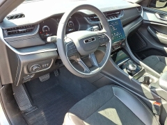 Used 2025  Jeep Grand Cherokee Altitude 4x4 at CarloanExpress&period;Com near Hampton&comma; VA