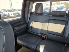 Used 2020  Chevrolet Silverado 2500HD 4WD Crew Cab 159" High Country at CarloanExpress&period;Com near Hampton&comma; VA