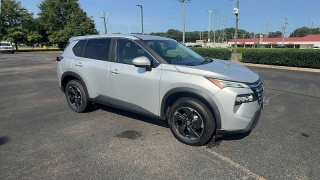 Used 2025  Nissan Rogue FWD SV at CarloanExpress&period;Com near Hampton&comma; VA