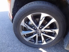 Used 2023  Toyota Corolla Cross XLE 2WD at CarloanExpress.Com near Hampton, VA