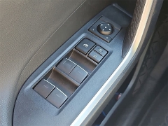 Used 2022  Toyota RAV4 Hybrid XSE AWD at CarloanExpress.Com near Hampton, VA