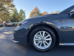 Used 2025  Toyota Camry (Natl) at CarloanExpress.Com near Hampton, VA
