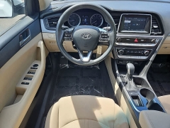 Used 2018  Hyundai Sonata 4d Sedan Eco at CarloanExpress&period;Com near Hampton&comma; VA