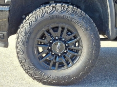 Used 2025  Chevrolet Silverado 2500HD 4WD Crew Cab 159" ZR2 at CarloanExpress&period;Com near Hampton&comma; VA