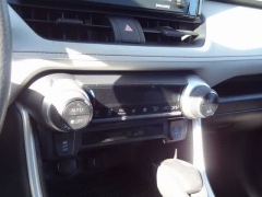 Used 2022  Toyota RAV4 XLE AWD at CarloanExpress.Com near Hampton, VA