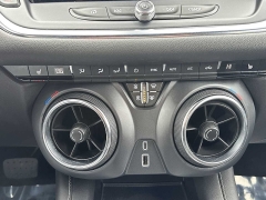 Used 2025  Chevrolet Blazer AWD 4dr LT w&sol;2LT at CarloanExpress&period;Com near Hampton&comma; VA