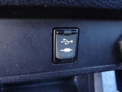 Used 2017  Toyota Tacoma Double Cab 5' Bed V6 4x4 (Natl) at CarloanExpress.Com near Hampton, VA