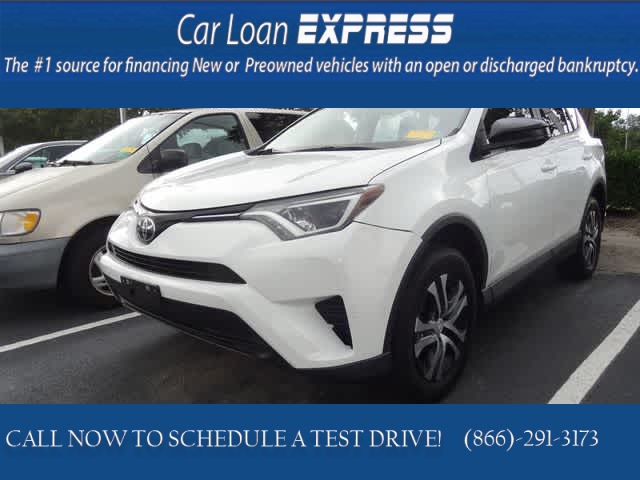 Used 2018  Toyota RAV4 LE AWD &lpar;Natl&rpar; at CarloanExpress&period;Com near Hampton&comma; VA