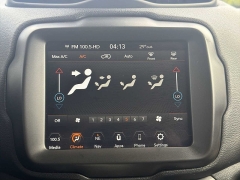 Used 2023  Jeep Renegade Trailhawk 4x4 at CarloanExpress&period;Com near Hampton&comma; VA