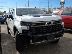 Used 2025  Chevrolet Silverado 1500 4WD Crew Cab 147" ZR2 at CarloanExpress&period;Com near Hampton&comma; VA