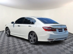 Used 2017  Honda Accord Sedan 4d Touring at CarloanExpress&period;Com near Hampton&comma; VA